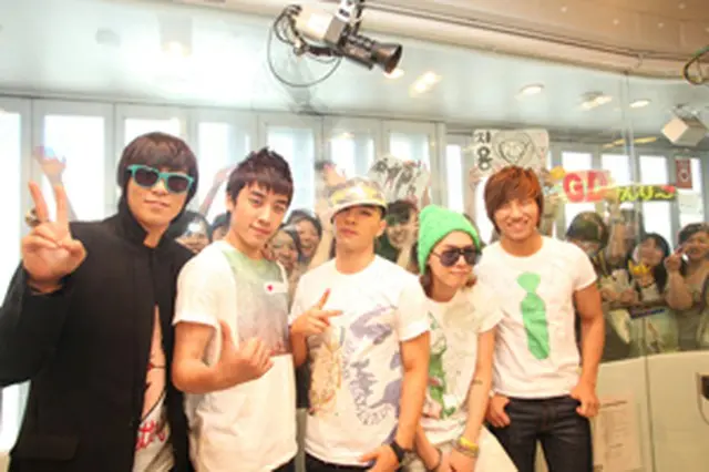 ＜DHC COUNTDOWN JAPAN＞の公開生放送に出演した＜BIG BANG＞