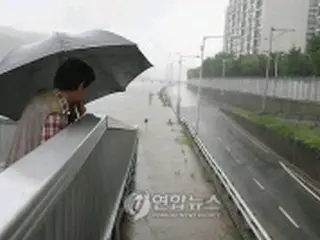 ソウル・京畿などに集中豪雨、浸水や事故被害相次ぐ