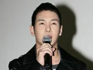 ＜Fly to the sky＞ファニ 歌手および“共同経営者”として専属契約