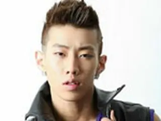 ＜2PM＞ジェボム 韓国批判発言で番組降板