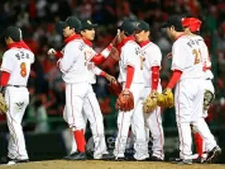 プロ野球韓国シリーズ第3戦、SKが挽回の1勝