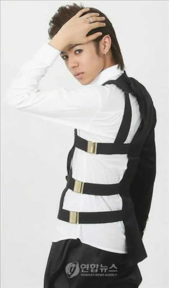 ＜U-KISS＞アレクサンダー