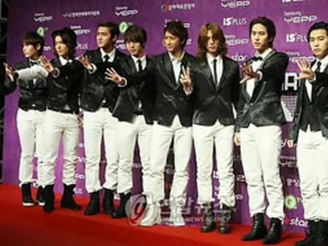 ＜SUPER JUNIOR＞