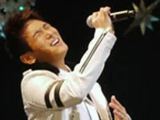 HWANHEE 日本でソロ初ライブ「夢が叶った…次は東京ドームで！」