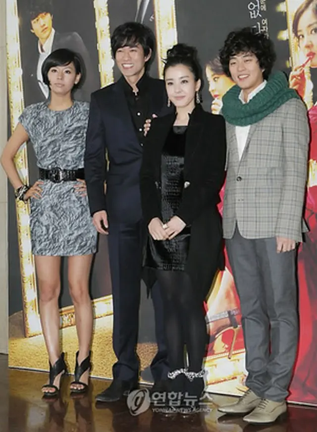 （左から）ソ・ユジョン、イ・ジュヒョン、パク・ウネ、パク・クァンヒョン