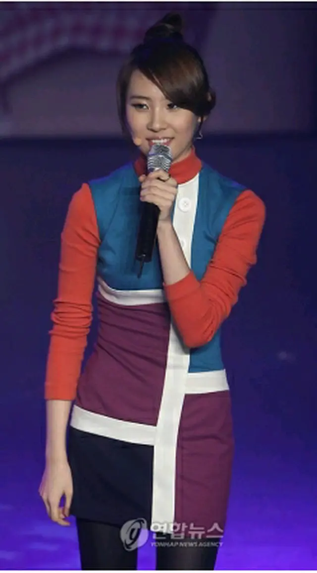 活動中止を宣言したソンミ＝（聯合ニュース）