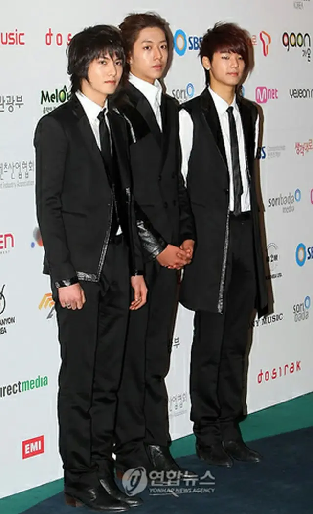CNBLUE