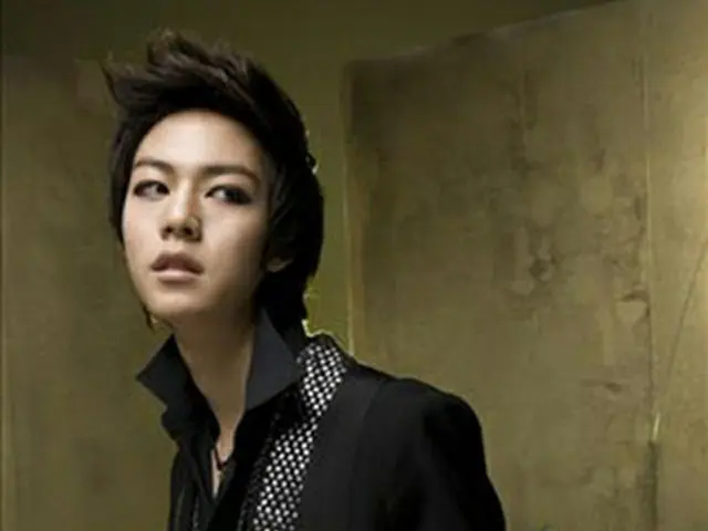 <T-MAX>新メンバーのパク・ハンビ