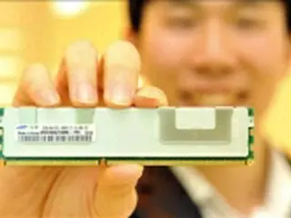 サムスンが40ナノ級32GBDRAM発売、世界初