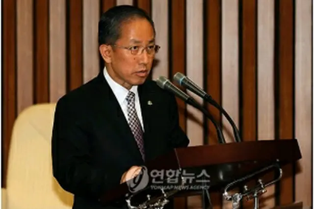 発言する金泰栄長官＝11日、ソウル（聯合ニュース）