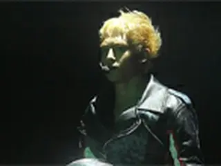 ＜2PM＞の初単独コンサートでレーサー、ニックン