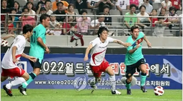 試合のようす＝4日、ソウル（聯合ニュース）