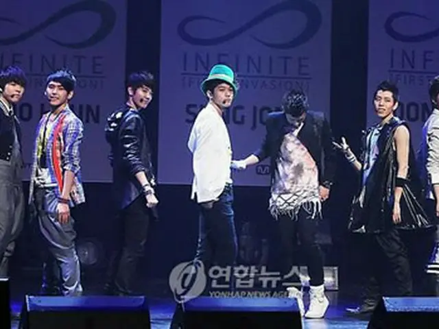 ＜Infinite＞