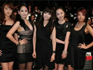 NYでファッションショーに出席した＜Wonder Girls＞