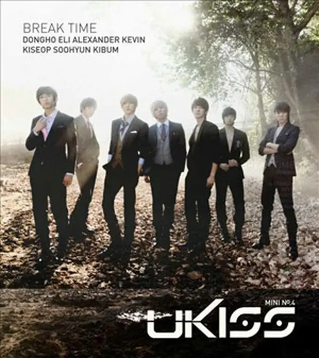 ＜U-KISS＞