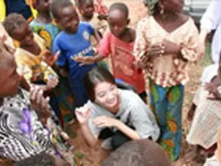 ユン・ソイ ニジェールでボランティア活動「子どもたちへ夢を」