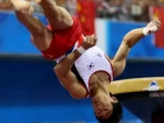 アジア大会体操、梁鶴善が男子跳馬で金