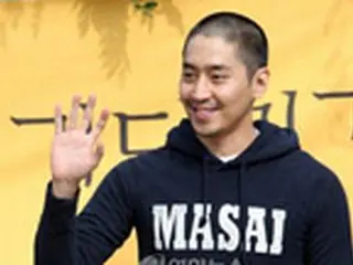 エリック日本で除隊後初ファンミ、2年ぶりの再会