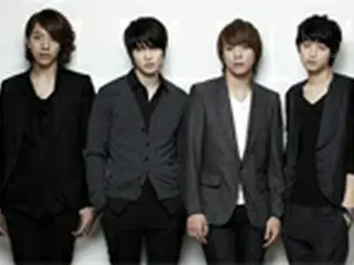 人気バンド「CNBLUE」が公式携帯サイトオープン