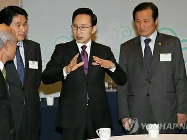 原発の一斉点検を指示した李明博（イ・ミョンバク）大統領＝（聯合ニュース）
