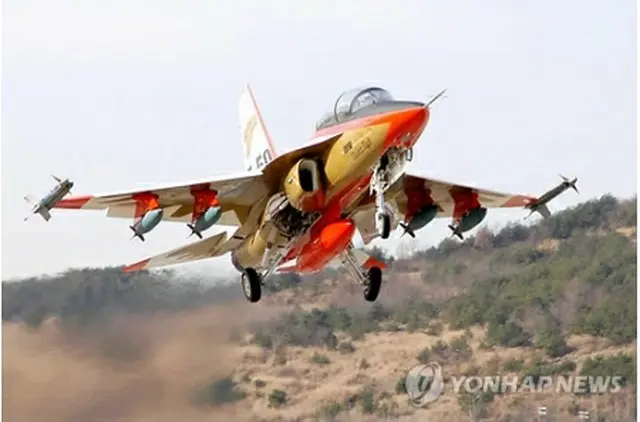 3000回の無事故テスト飛行を達成したと「T50」＝（聯合ニュース）