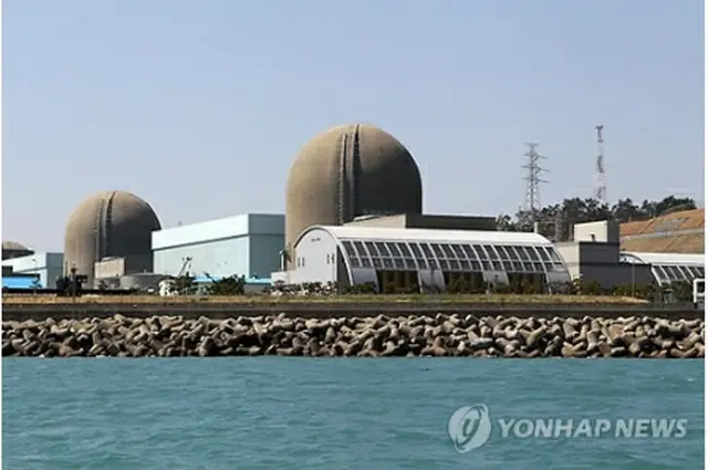 古里原発３号機と４号機＝２０日、釜山（聯合ニュース）