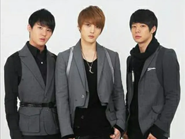 「JYJ」