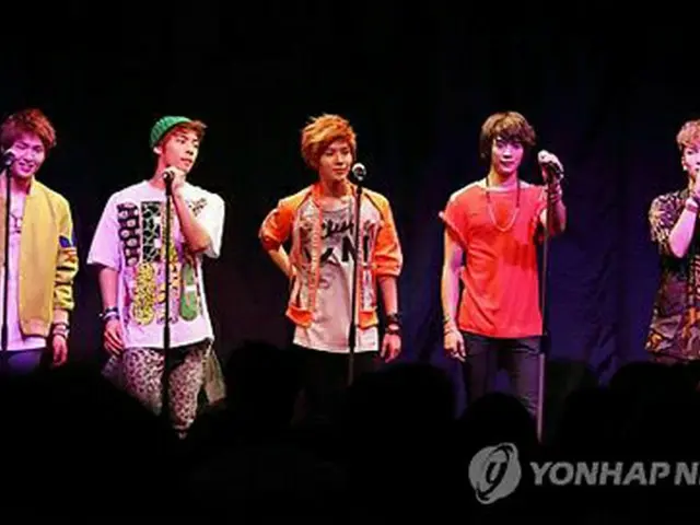 「SHINee」