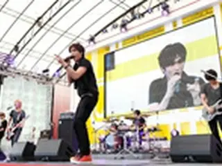 「FTISLAND」 めざましライブで公演し、観客を魅了