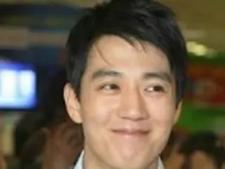 キム・レウォン、東京でファンとタイムカプセル開封