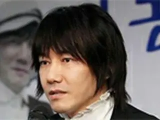 キム・ジャンフン、「SUPER JUNIOR」メンバーらと新曲活動
