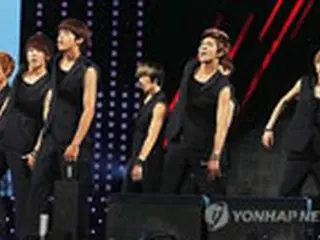 「U-KISS」、先輩「UN」ヒット曲をリメイク