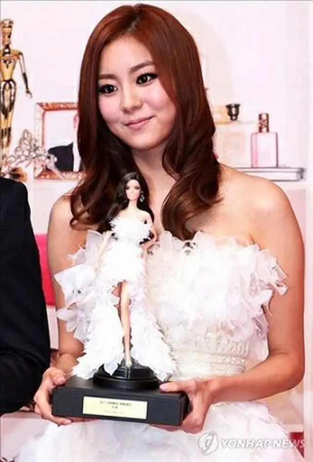 「AFTERSCHOOL」ユイ