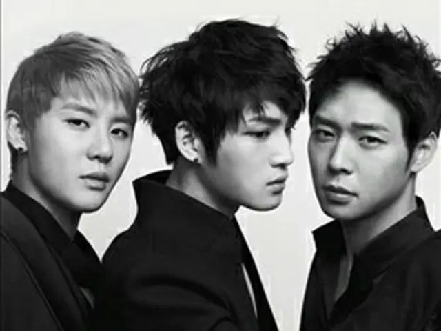「JYJ」
