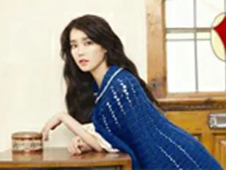 歌手IU、化粧品「the seam」のモデルに抜てき