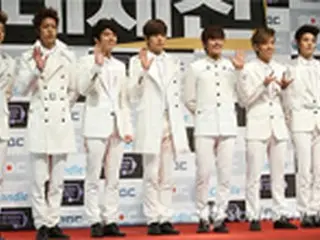 「INFINITE」　サムスン機器の販売行事に出演