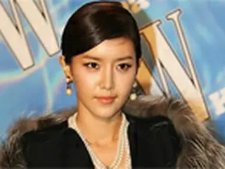 女優チェ・ジョンアン、事業家との熱愛認める