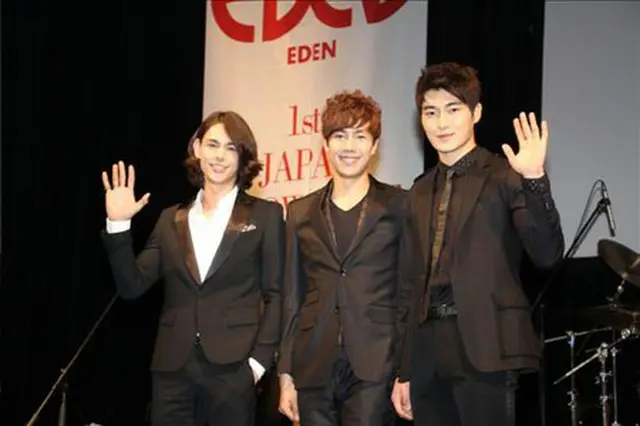 3人組バンド「EDEN（エデン）」（聯合ニュース、イ・テムン記者）