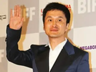 チャン・ヒョンソン涙の告白「完ぺき主義者の父が薬物中毒に」