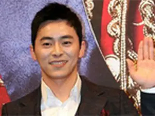 チョ・ジョンソク、「SHINHWA」キム・ドンワンの過去を暴露し話題