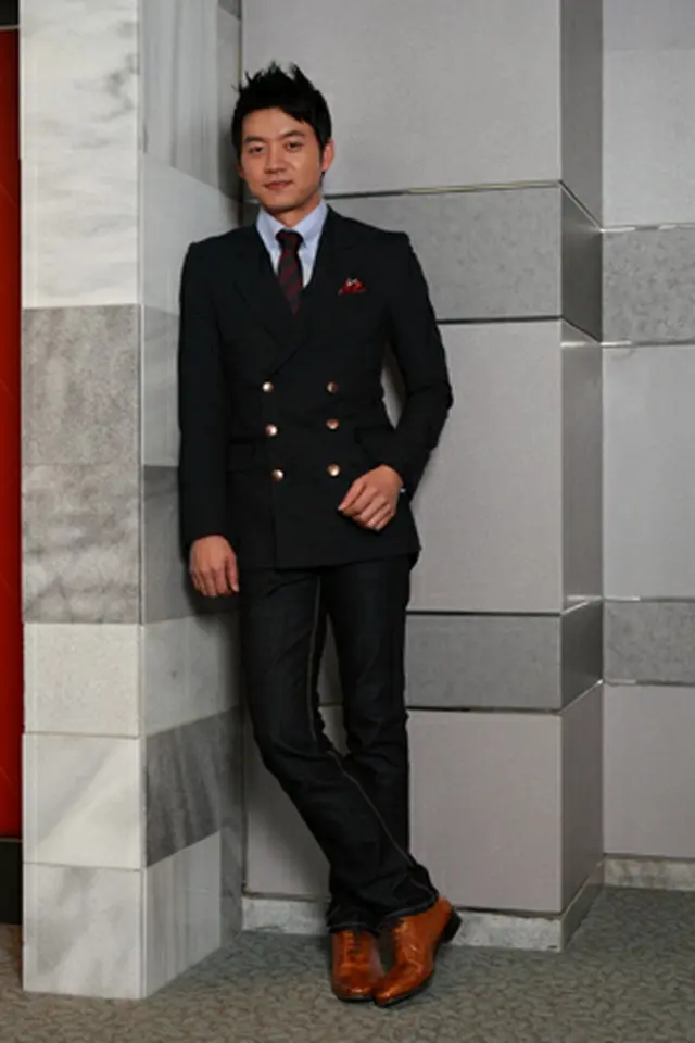 俳優キム・スンス