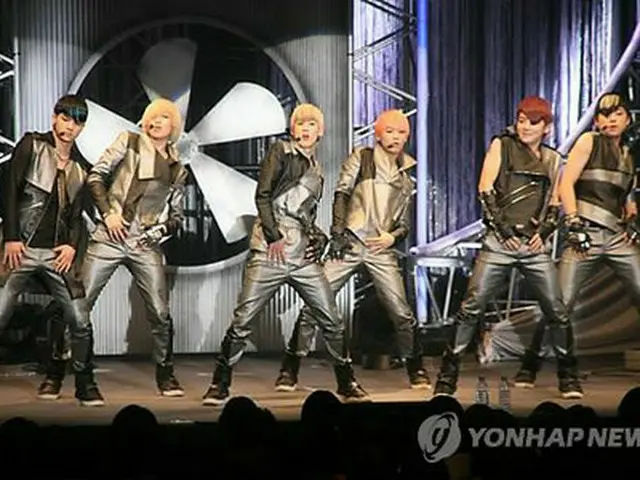 「TEENTOP」