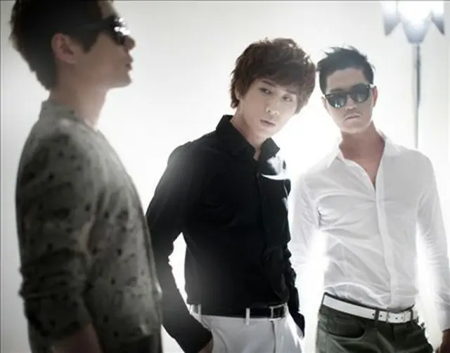 「HANDSOME PEOPLE」
