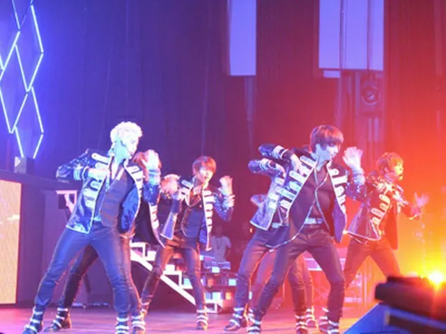 「U-KISS」（オフィシャル写真）