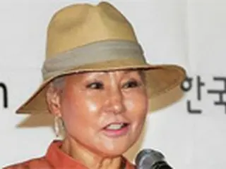 歌手ペティー・キムが後輩らへアドバイス「歌のために生きて」