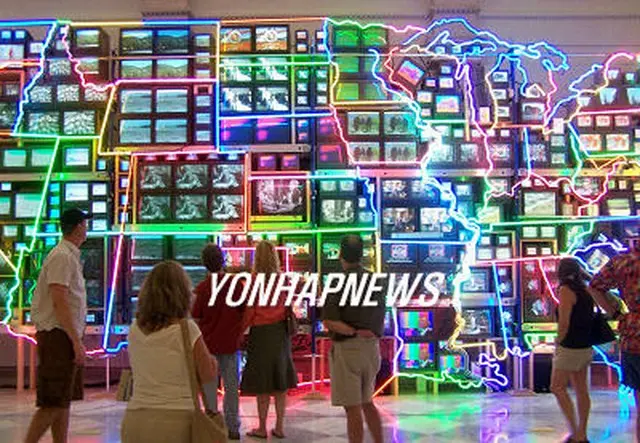 展示されている「ＵＳマップ」＝３日、ワシントン（聯合）
