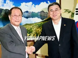 李統一部長官、北朝鮮水害支援にコメ含める意向
