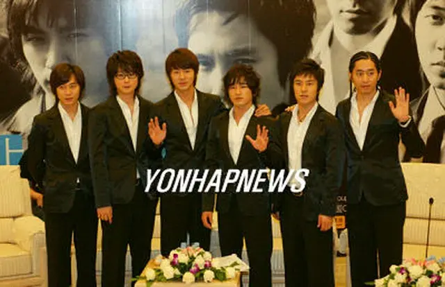 SHINHWA（グッドエンターテインメント提供）＝2006（聯合）