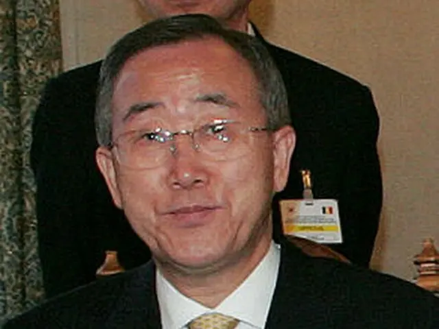 潘基文長官。韓国・ルーマニア協定調印式で＝６日、ブカレスト（聯合）