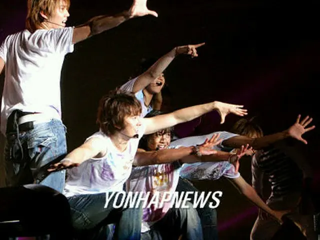 韓国でも7月に初の単独コンサートを行ったSS501＝2006（聯合）